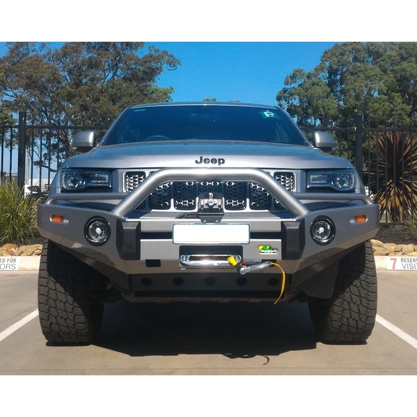 Ironman 4x4 BBCD052 Deluxe Bull Bar