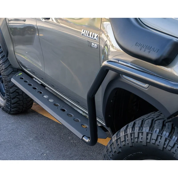 Ironman 4x4 SSR051-D Side Steps & Rails